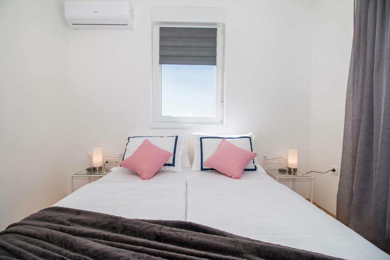Apartment Hera With Balcony And Free Parking ซาดาร์ ภายนอก รูปภาพ